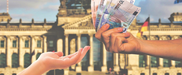 Abgabe (Quelle: Bild von Pixabay )